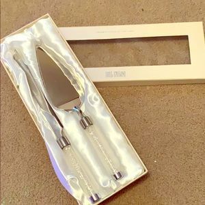 Cake cutter and server